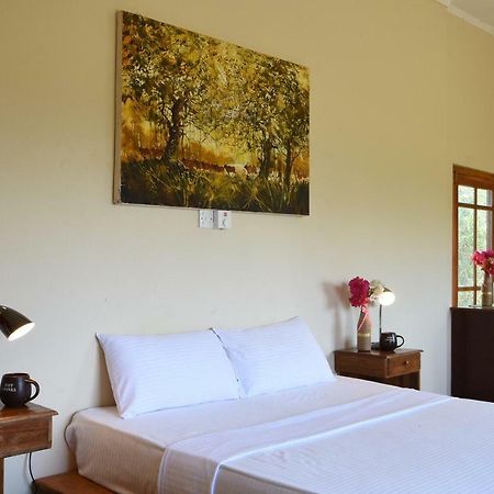 Captain'S Bird Safari Lodge Puttalam Exterior photo