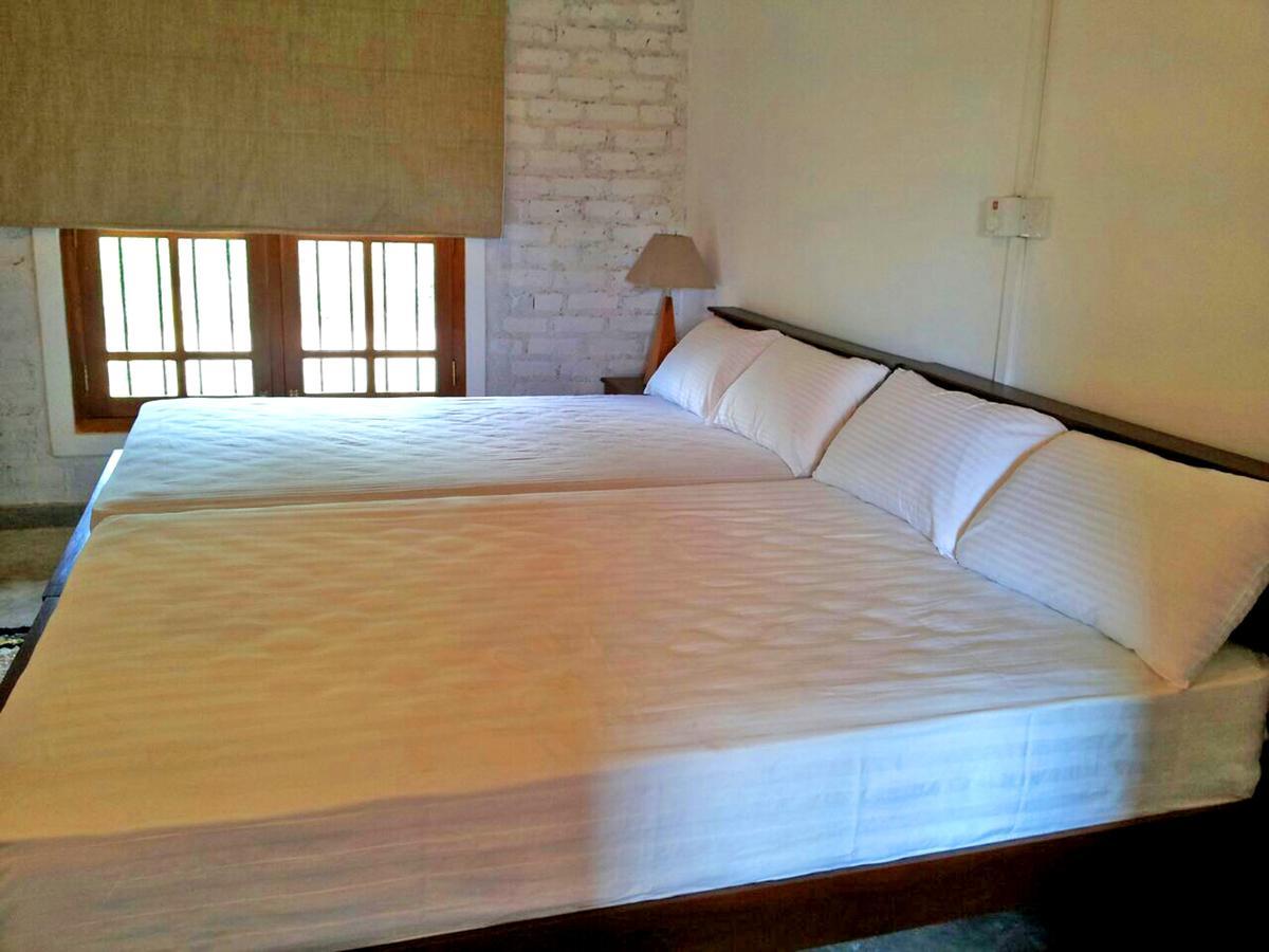 Captain'S Bird Safari Lodge Puttalam Exterior photo