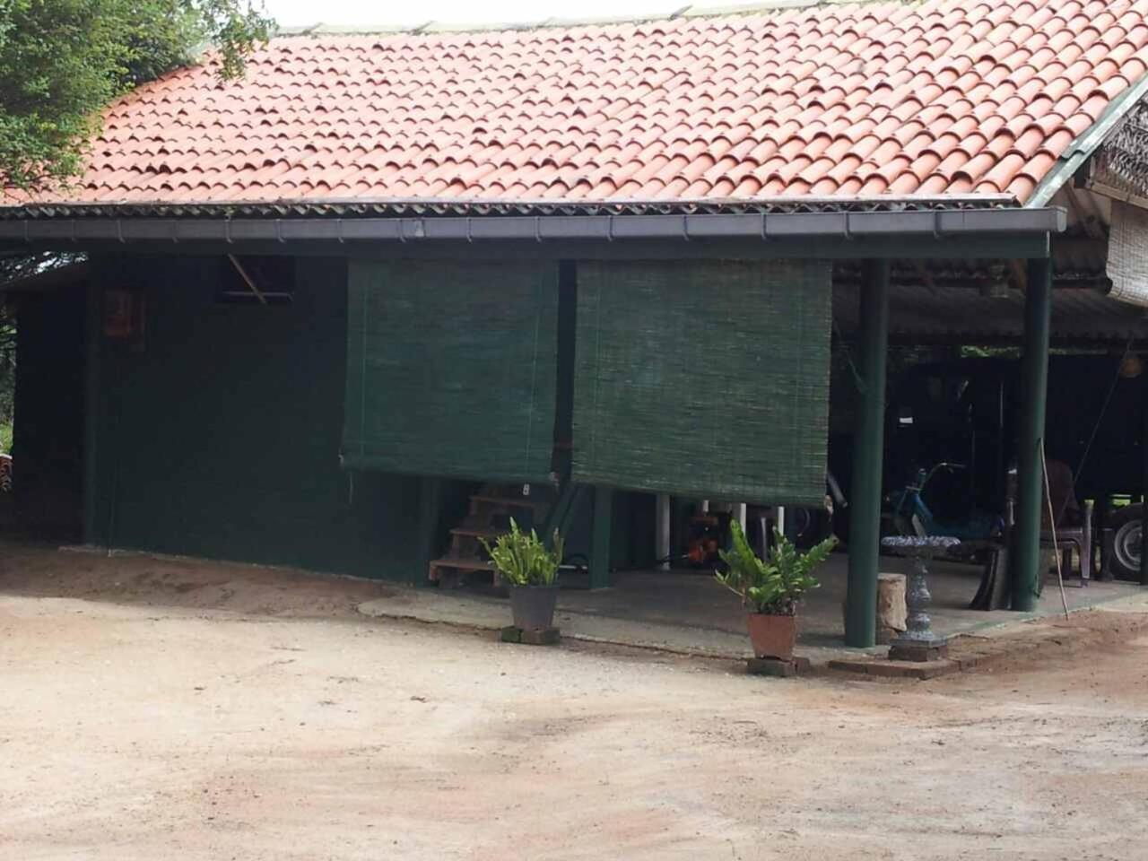 Captain'S Bird Safari Lodge Puttalam Exterior photo