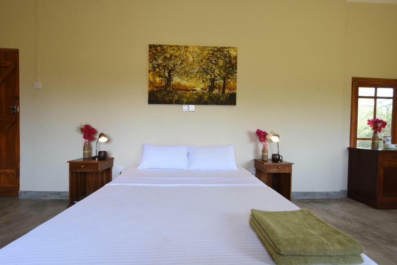 Captain'S Bird Safari Lodge Puttalam Exterior photo
