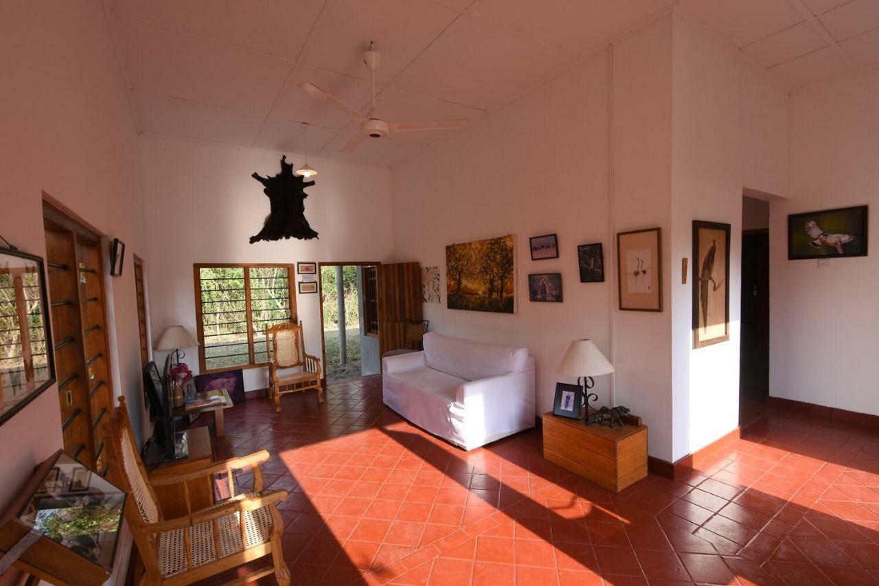 Captain'S Bird Safari Lodge Puttalam Exterior photo