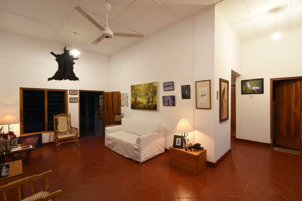 Captain'S Bird Safari Lodge Puttalam Exterior photo